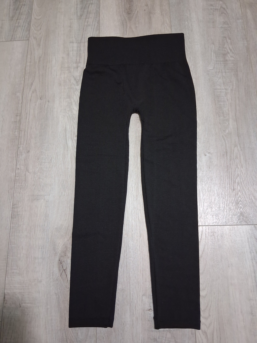 Black High-Waist Stretch Leggings